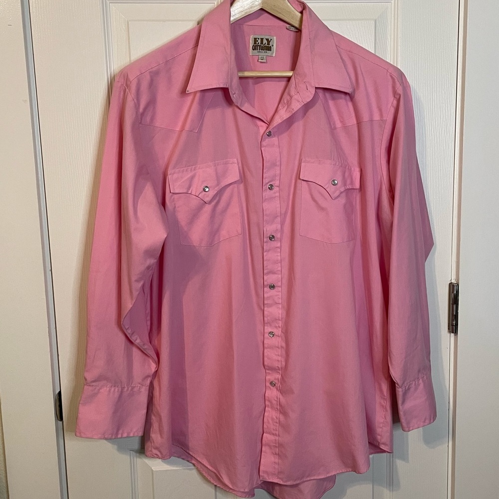 Ely Cattleman Pepto pink Western shirt w/ pearly snap buttons sz 17 1/2